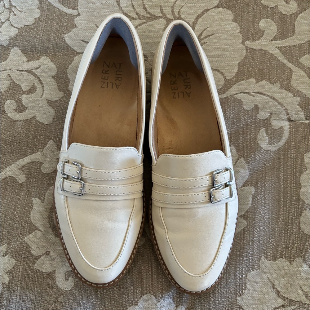 Naturalizer Loafers - Women size 8.5